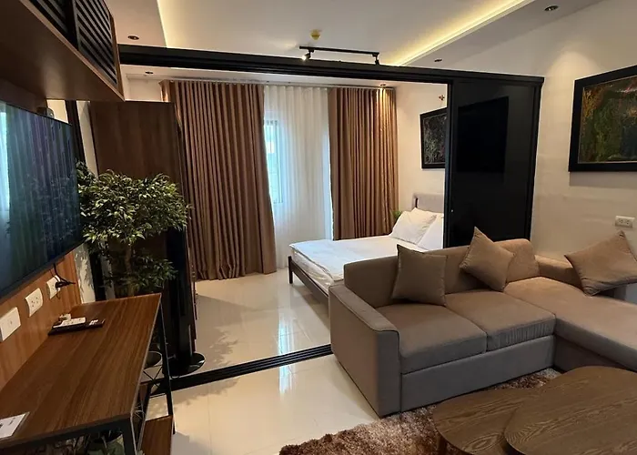 Apartment Unit With Balcony In Cebu